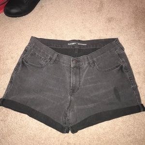 Old navy boyfriend shorts